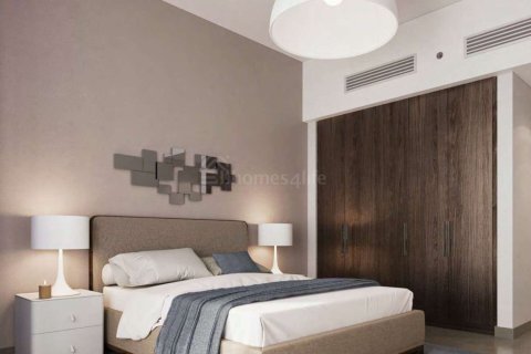 Appartamento in vendita a Al Kifaf, Dubai, EAU 3 camere da letto, 152 mq. № 682486 - foto 3