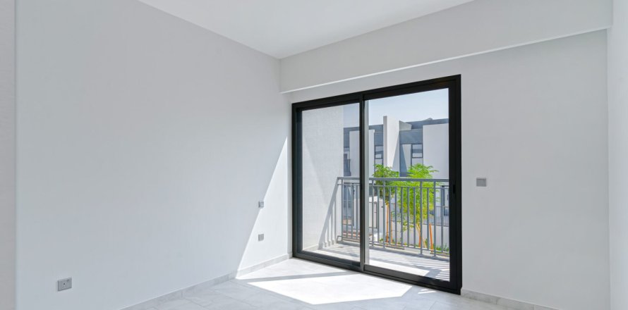 Townhouse sa Dubai Land, Dubai, UAE 3 silid-tulugan, 181 sq.m. № 682485