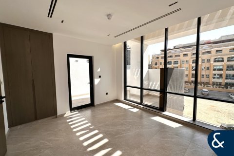 Townhouse sa Jumeirah Village Circle, Dubai, UAE 4 silid-tulugan, 287 sq.m. № 697813 - larawan 21