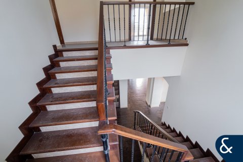 Müüa villa asukohaga Arabian Ranches, Dubai, AÜE: 3 magamistoaga, 331 m² Nr 697811 - pilt 6