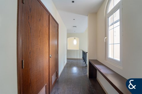 Müüa villa asukohaga Arabian Ranches, Dubai, AÜE: 3 magamistoaga, 331 m² Nr 697811 - pilt 7