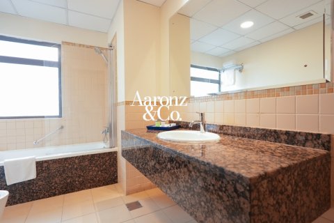 Üürile anda korter hotellis asukohaga Jumeirah Beach Residence, Dubai, AÜE: 3 magamistoaga, 276 m² Nr 721285 - pilt 25