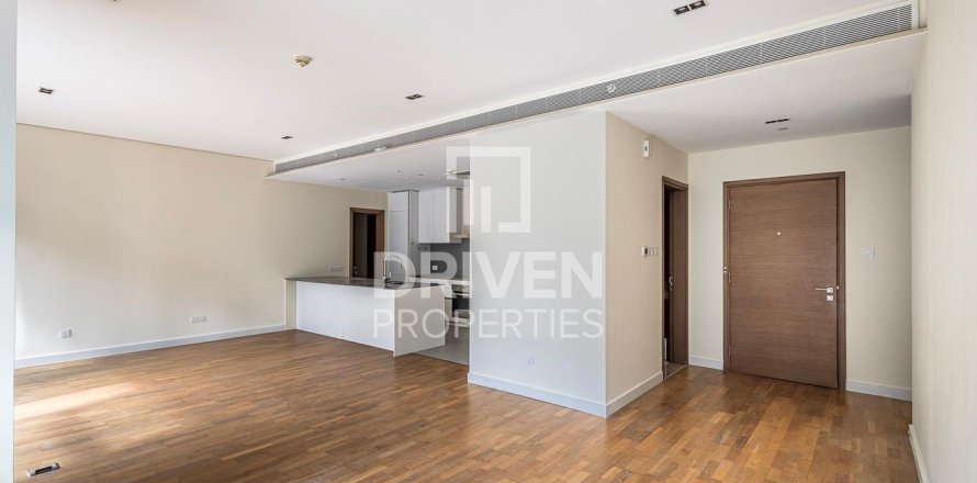 Apartment in City Walk, Dubai, UAE 2 bedrooms, 164.81 sq.m. № 742044