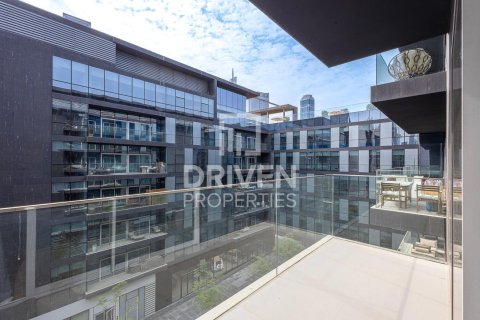 Apartment in City Walk, Dubai, UAE 2 bedrooms, 164.81 sq.m. № 742044 - photo 17