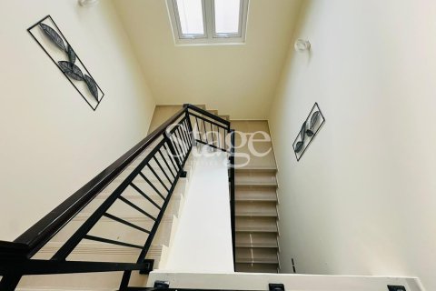 Dubai, BAE’de satılık townhouse 3 yatak odası, 175 m&sup2; No 661898 - fotoğraf 16