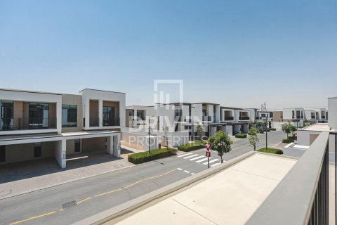 Adosado en alquiler en Arabian Ranches 3, Dubai, EAU 3 dormitorios, 144.84 m2 № 768417 - foto 19