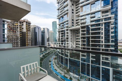 Apartamento en alquiler en Business Bay, Dubai, EAU 2 dormitorios, 111.95 m2 № 768415 - foto 12