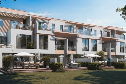 Villa en venta en Dubai Land, Dubai, EAU 5 dormitorios, 220 m2 № 721758 - foto 6