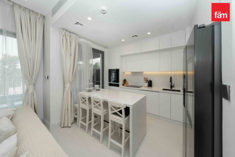 Dubai, BAE’de satılık sıra ev 3 yatak odası, 129 m² No 766337 - fotoğraf 3
