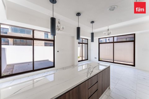 Maison de ville à vendre à Dubai, EAU 4 chambres, 288 m2 № 769101 - photo 7
