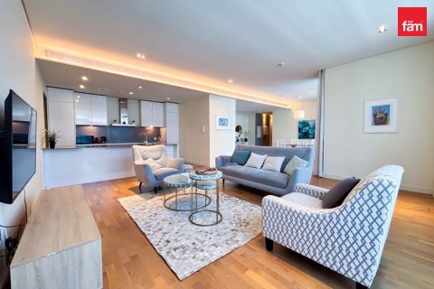 Appartement à City Walk, Dubai, EAU: 2 chambres, 177.4 m2 № 769111