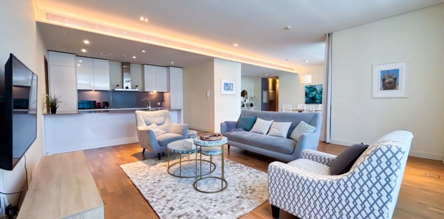 Wohnung in City Walk, Dubai, VAE: 2 Schlafzimmer, 177.4 m2 Nr. 769111