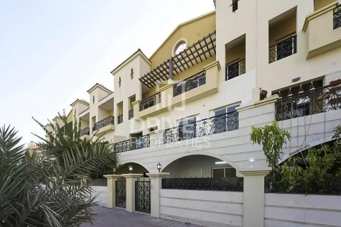 Kuća u nizu u gradu Jumeirah Village Circle, Dubai, UAE 4 spavaće sobe, 385 m2 Br. 653500 - Slika 1