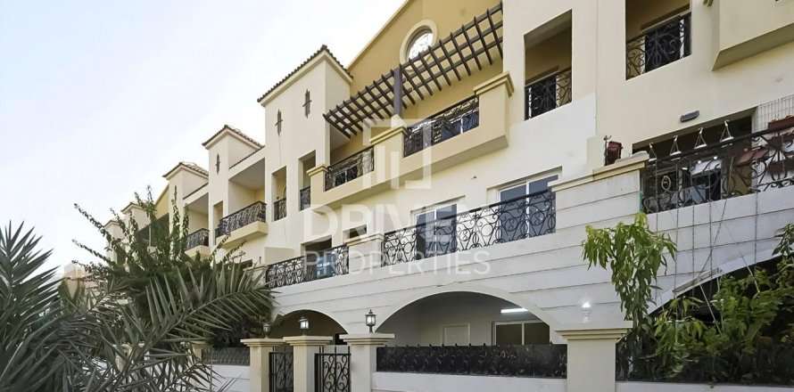 Kuća u nizu u gradu Jumeirah Village Circle, Dubai, UAE 4 spavaće sobe, 385 m2 Br. 653500