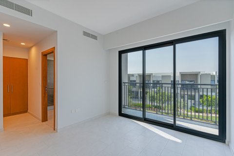 Villa in Dubai Land, Dubai, UAE 4 bedrooms, 239 sq.m. № 719306 - photo 22
