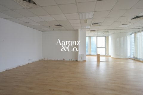 Office in Business Bay, Dubai, UAE 102 sq.m. № 706412 - photo 5