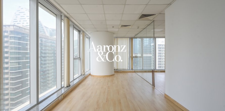 Office in Business Bay, Dubai, UAE 102 sq.m. № 706412