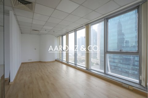Office in Business Bay, Dubai, UAE 102 sq.m. № 706412 - photo 5