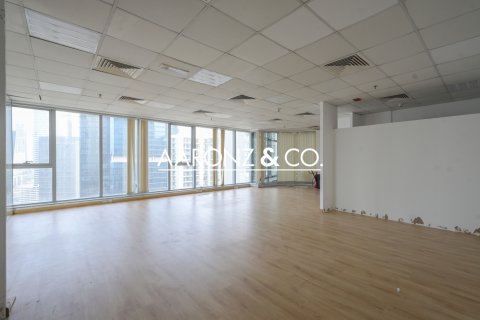 Office in Business Bay, Dubai, UAE 102 sq.m. № 706412 - photo 9