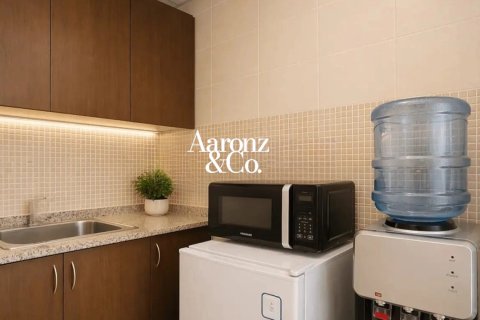 Office in Business Bay, Dubai, UAE 61 sq.m. № 706411 - photo 6