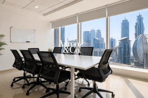 Office in Business Bay, Dubai, UAE 61 sq.m. № 706411 - photo 2