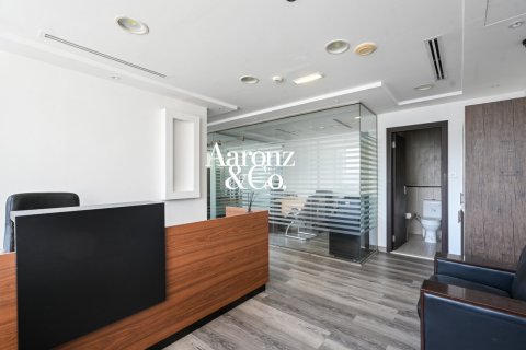 Birojs Business Bay, Dubaijā, AAE 95 m2 Nr. 719523 - attēls 8