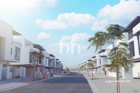 Sharjah, BAE’de satılık вилла 4 yatak odası, 258 m&sup2; No 642638 - fotoğraf 18
