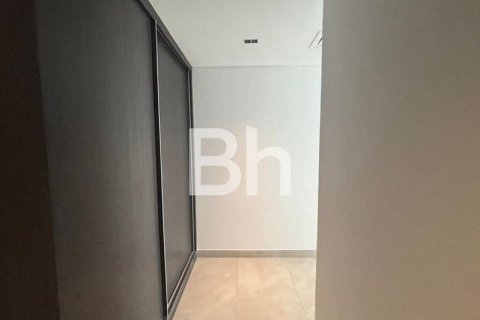Lägenhet uthyres i Business Bay, Dubai, UAE 2 sovrum, 119 kvm Nr. 642643 - fotografi 4