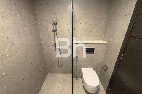 Lägenhet uthyres i Business Bay, Dubai, UAE 2 sovrum, 119 kvm Nr. 642643 - fotografi 11