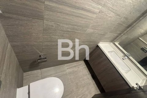 Lägenhet uthyres i Business Bay, Dubai, UAE 2 sovrum, 119 kvm Nr. 642643 - fotografi 10