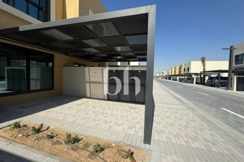 تاون هاوس للبيع في الرحمانية، الشارقة، الإمارات العربية المتحدة 4 غرفة نوم ، 255 متر مربع ، رقم 642644 - صورة 3