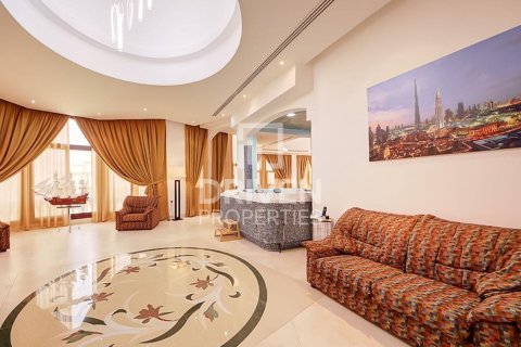 ویلا برای اجاره در Emirates Hills، Dubai، امارات متحده عربی 1723.72 متر مربع ، شماره 768184 - تصویر 24
