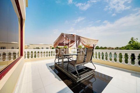 ویلا برای اجاره در Emirates Hills، Dubai، امارات متحده عربی 1723.72 متر مربع ، شماره 768184 - تصویر 28