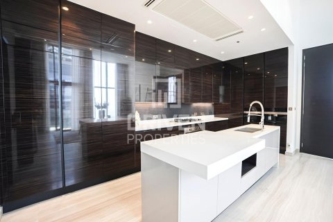 Apartment in Dubai Marina, Dubai, UAE 4 bedrooms, 594.21 sq.m. № 768189 - photo 10