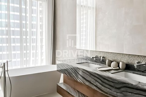 Apartment in Dubai Marina, Dubai, UAE 4 bedrooms, 594.21 sq.m. № 768189 - photo 12