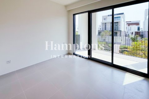 Városi lakóépület itt: Arabian Ranches 3, Dubai, EAE, 3 hálószoba, 127.55581900 m², azonosító: 739462 - fénykép 17