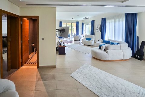 Вилла Jumeirah Park, Дубай, БАӘ-да 4 жатын бөлмелер, 494.89 м² № 749884 - фото 12