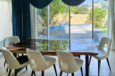 Вилла Jumeirah Park, Дубай, БАӘ-да 4 жатын бөлмелер, 494.89 м² № 749884 - фото 13