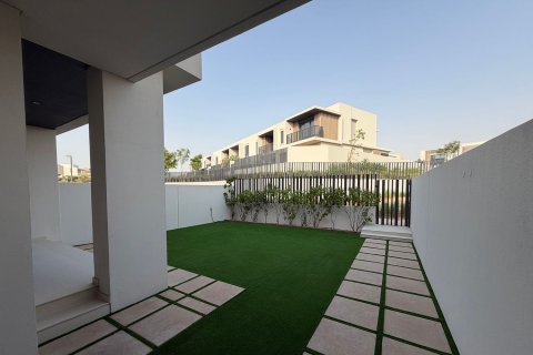Řadový dům v Jebel Ali, Dubai, SAE 3 ložnice, 238 m² Č.: 749880 - fotografie 3