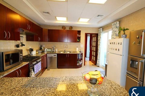 Villa in Green Community, Dubai, UAE 4 bedrooms, 404 sq.m. № 698045 - photo 11