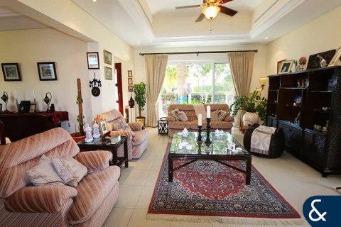 Villa in Green Community, Dubai, UAE 4 bedrooms, 404 sq.m. № 698045 - photo 6