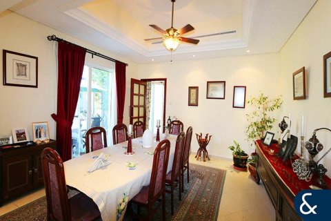 Villa in Green Community, Dubai, UAE 4 bedrooms, 404 sq.m. № 698045 - photo 10