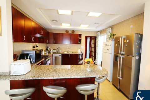 Villa in Green Community, Dubai, UAE 4 bedrooms, 404 sq.m. № 698045 - photo 13