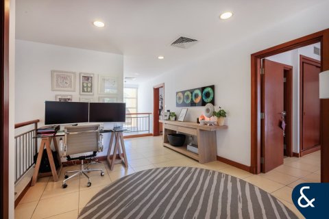 Arabian Ranches、Dubai、UAE にあるヴィラ販売中 5ベッドルーム、937 m2、No698049 - 写真 16