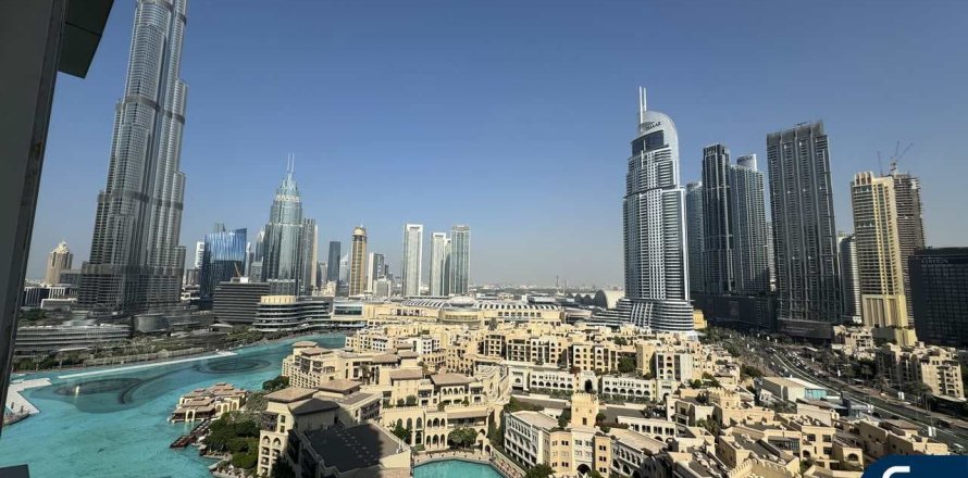 آپارتمان در Downtown Dubai (Downtown Burj Dubai)، Dubai ، امارات متحده عربی 2 خوابه ، 151 متر مربع.  شماره 698054