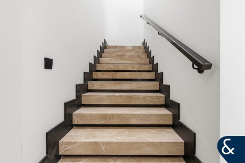 Arabian Ranches、Dubai、UAE にあるヴィラ販売中 7ベッドルーム、650 m2、No698046 - 写真 14