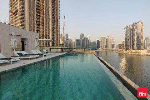 Apartmen di Business Bay, Dubai, UAE 2 bilik tidur, 184 meter persegi № 634775 - foto 14