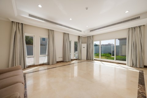 Vila di Al Barsha, Dubai, UEA 6 kamar tidur, 929.03 m2 nomor 764160 - foto 15