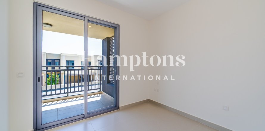 Radhus i Dubai Hills Estate, Dubai, UAE 5 sovrum, 307.72 kvm Nr. 712420