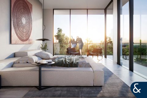 Vila v Jumeirah Golf Estates, Dubai, SAE 5 spální, 532 m2 č. 670916 - Fotografia 17